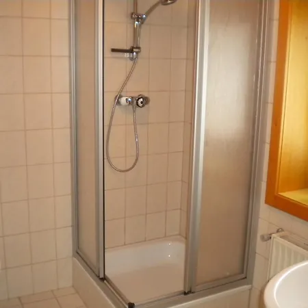 招待所 亨特里格公寓 3*