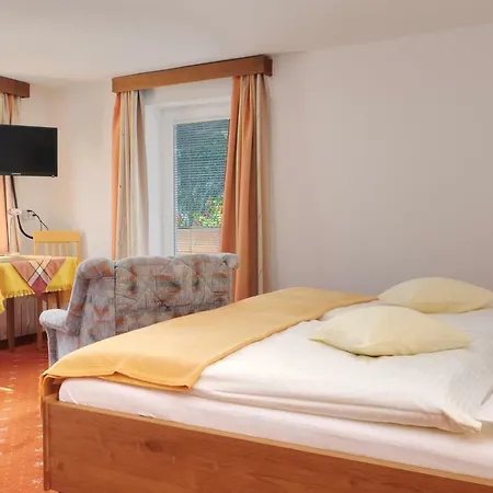 亨特里格公寓 巴德小基希海姆